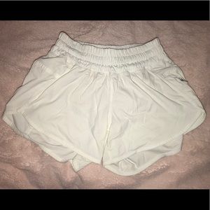 white lululemon shorts